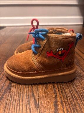 UGG Kids Sesame Street Edition